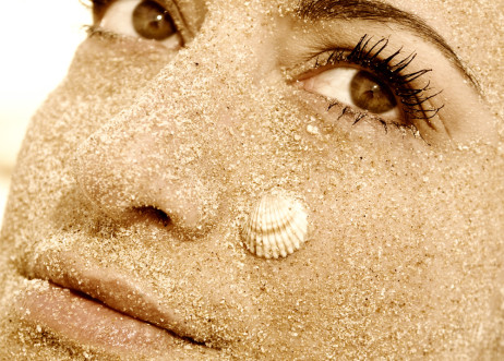 Makeup: Andrea Jansen 43