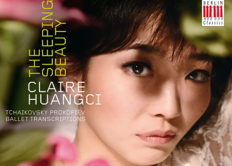 Makeup: Maike Helbig 2271