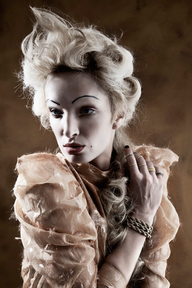 Makeup: Jutta Alvermann 403