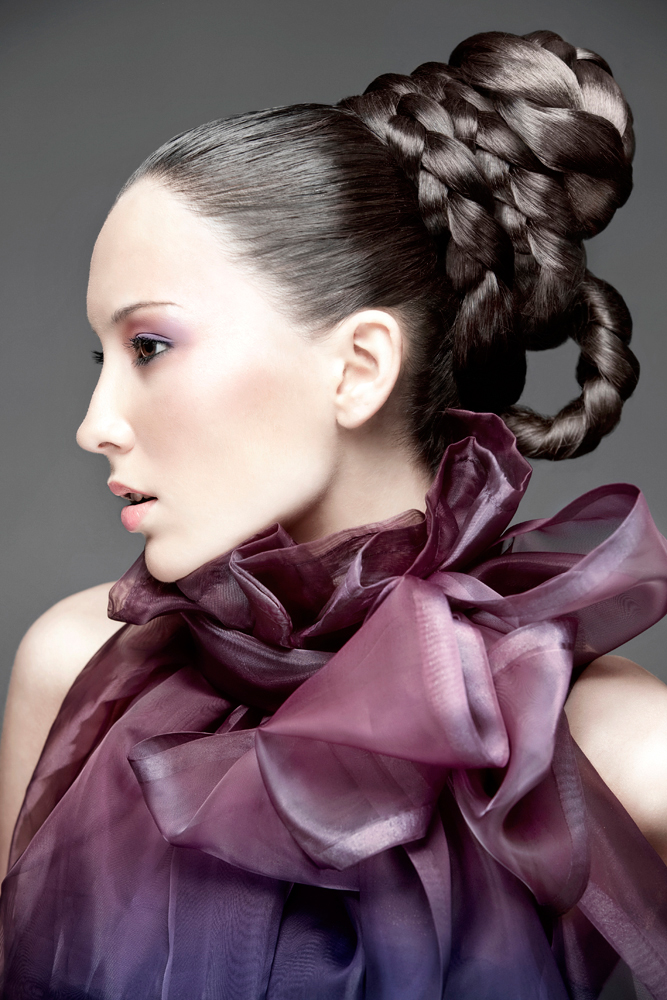 Makeup: Christine Eleven 768