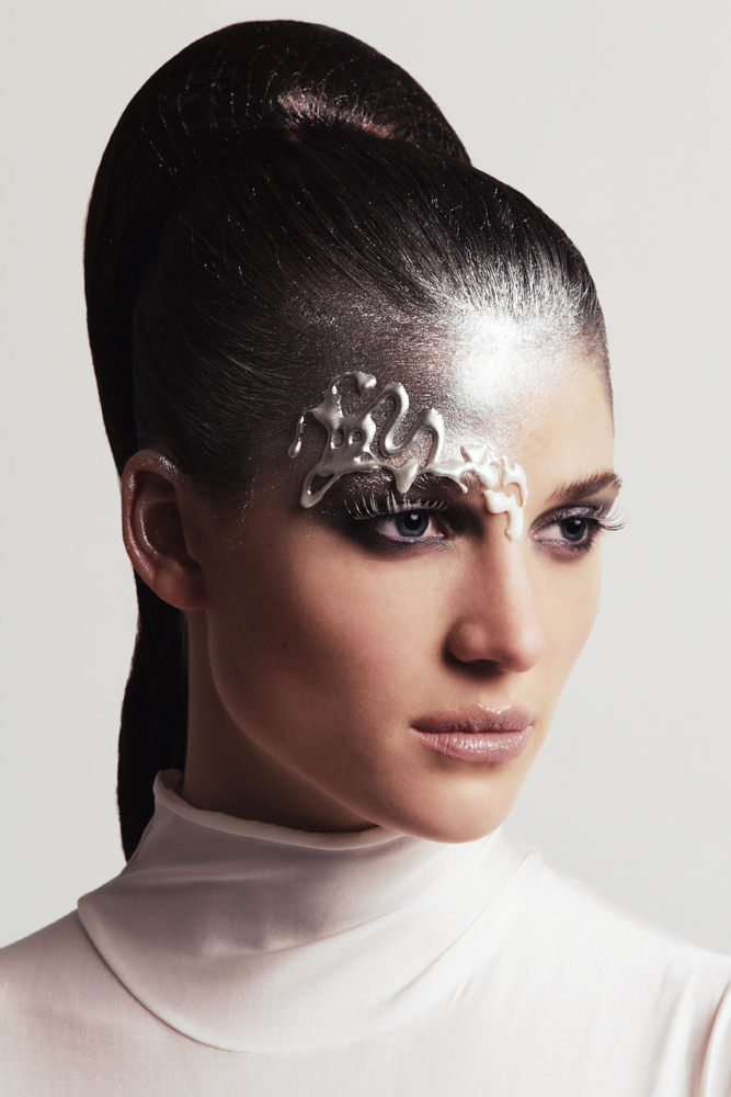 Makeup: Emilia Keil 1859