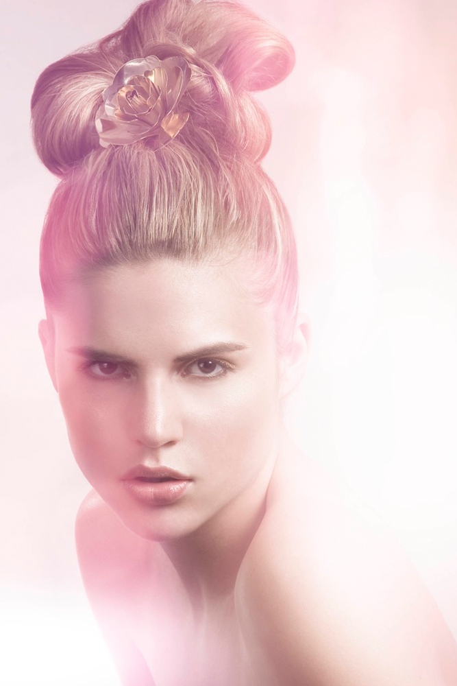 Makeup: Jutta  Schmid 686