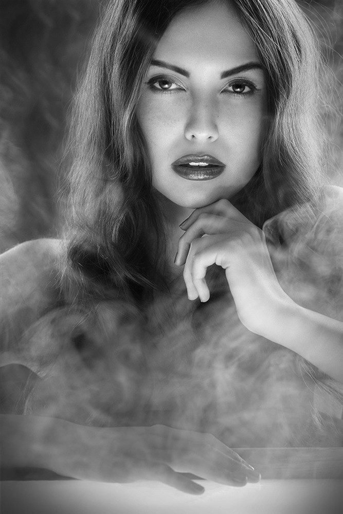 Makeup: Jutta  Schmid 690