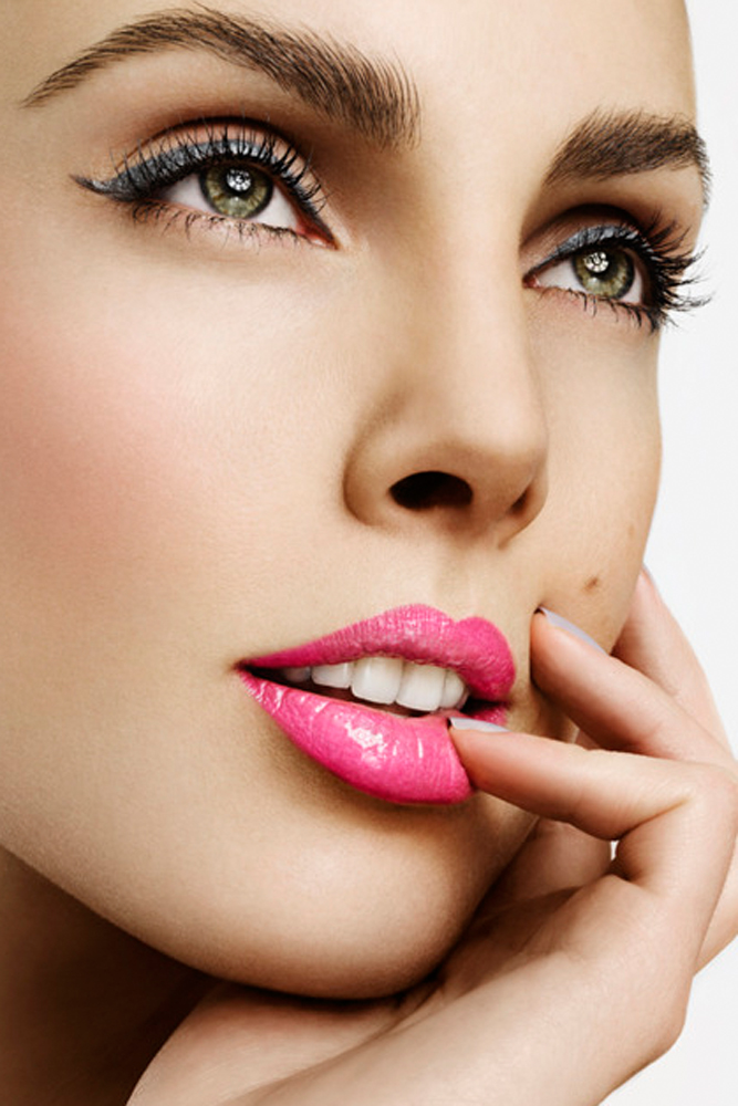 Makeup: Kyra Tazi 510