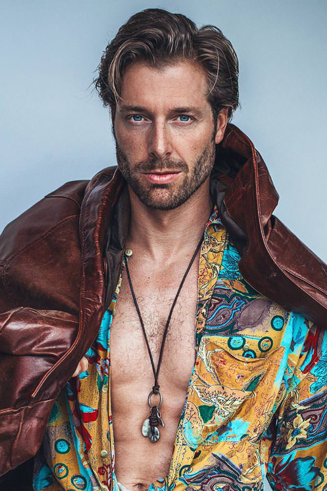 Model: Henning 74335