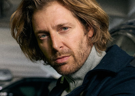 Model: Henning 107985