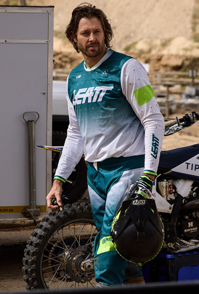 Model: Henning 107998