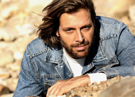 Model: Henning 108003