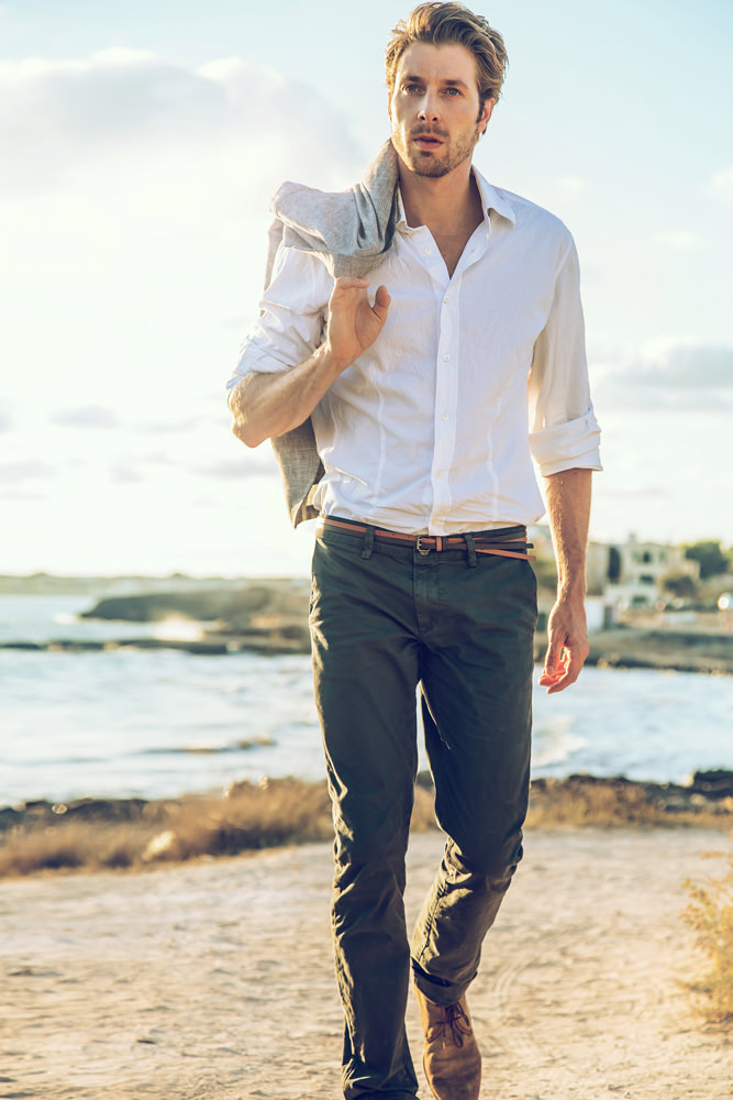 Model: Henning 32010