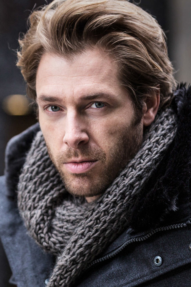 Model: Henning 32016