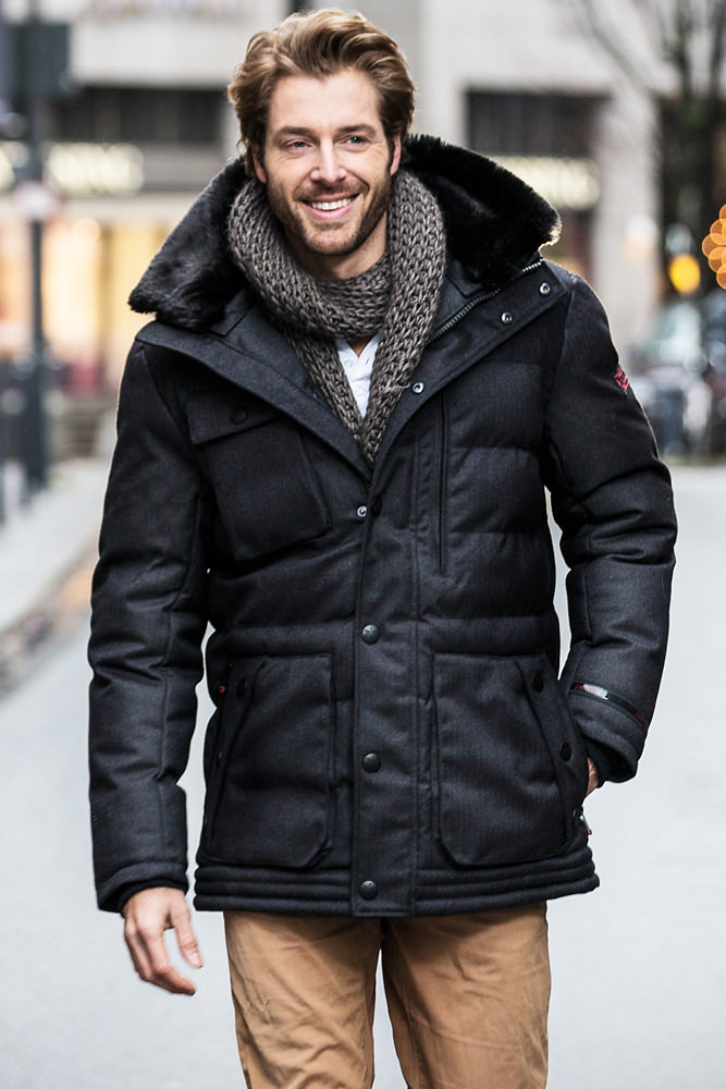 Model: Henning 32019