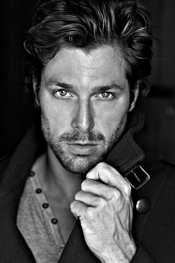 Model: Henning 32041