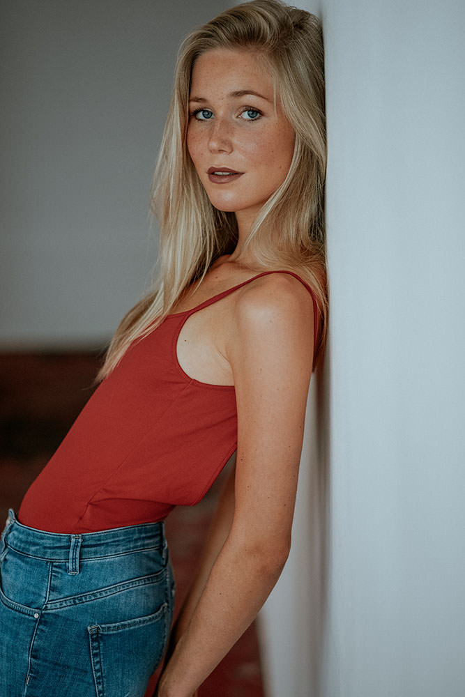 Model: Nele 75117