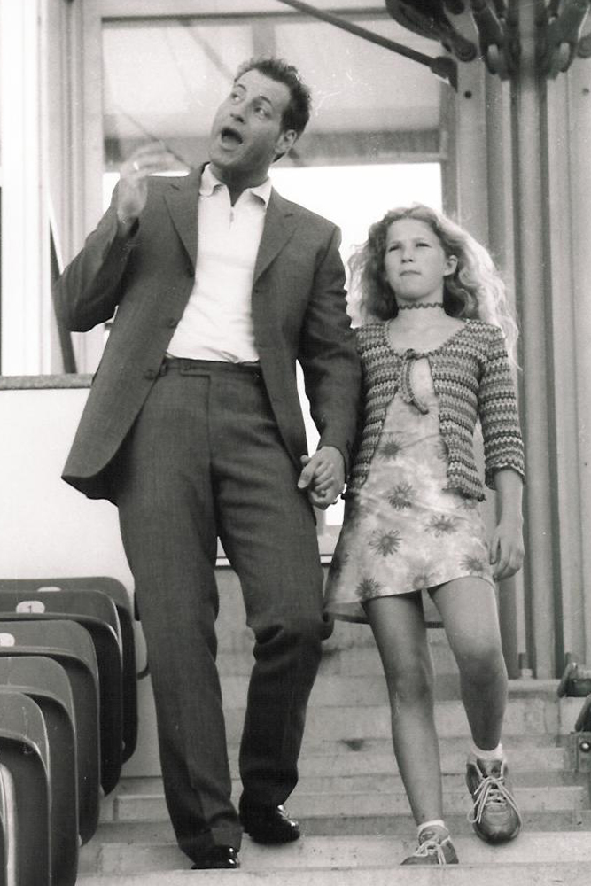 Model: Christian 10494