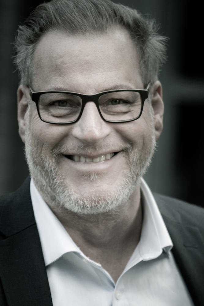 Model: Christian 47898