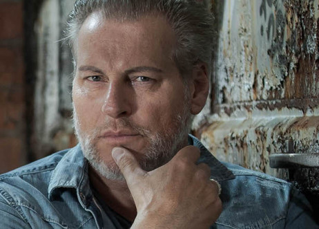 Model: Christian 61276