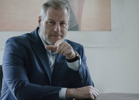 Model: Christian 66316