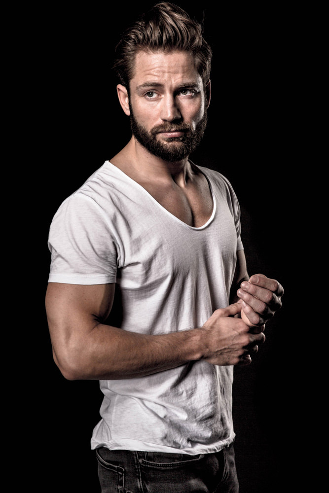 Model: Henri 42969