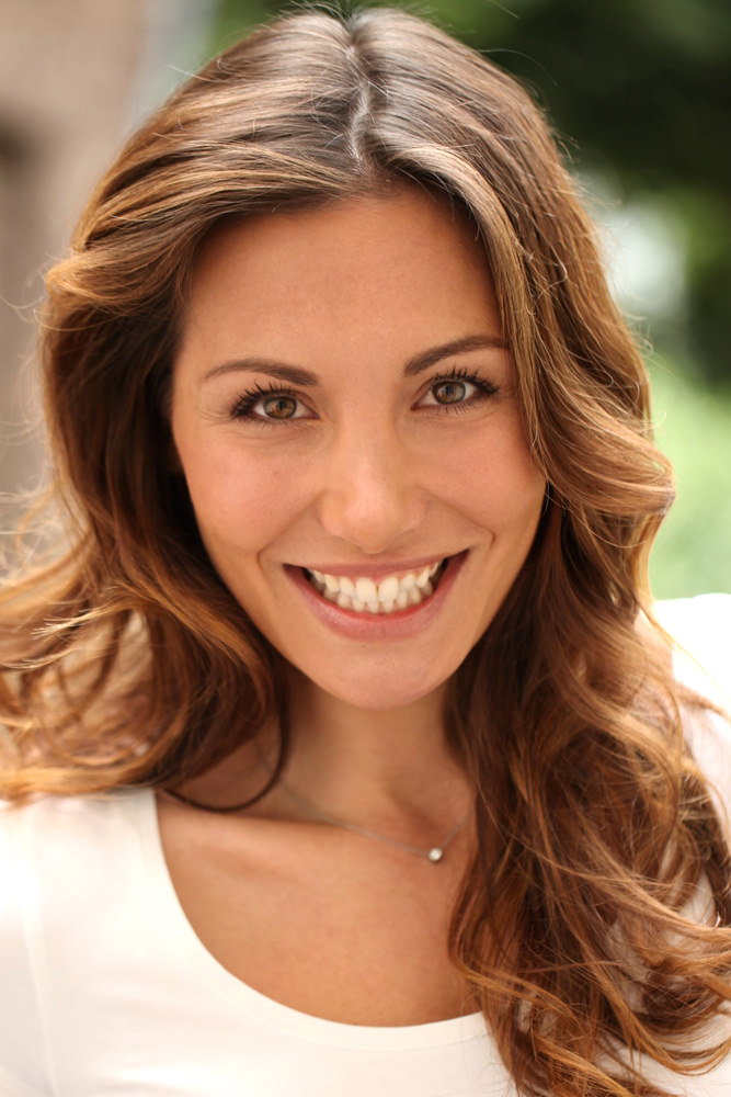 Model: Camilla 32542