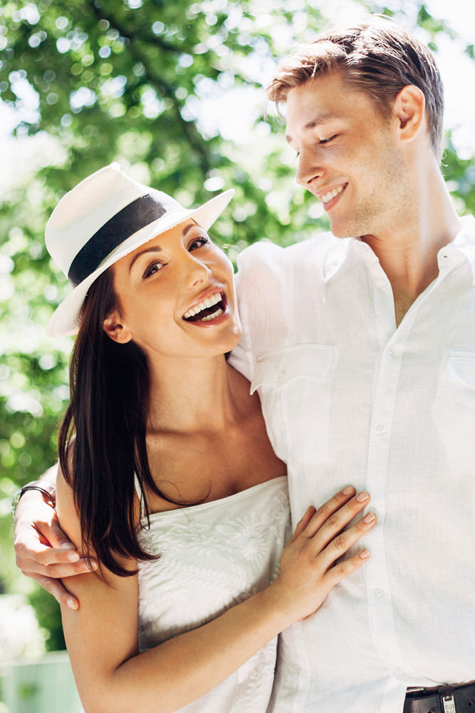 Model: Camilla 32561