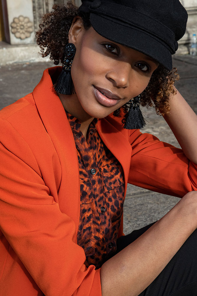 Model: Jacqueline 75196