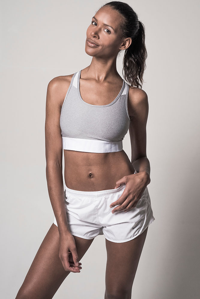 Model: Jacqueline 77855