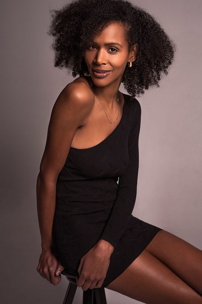 Model: Jacqueline 93657