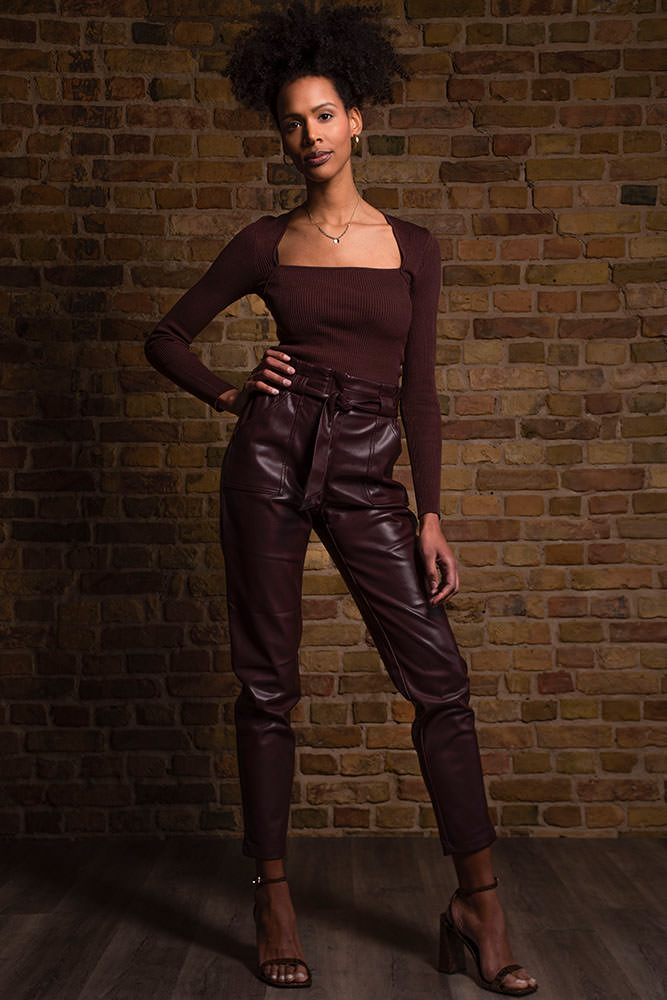 Model: Jacqueline 93668