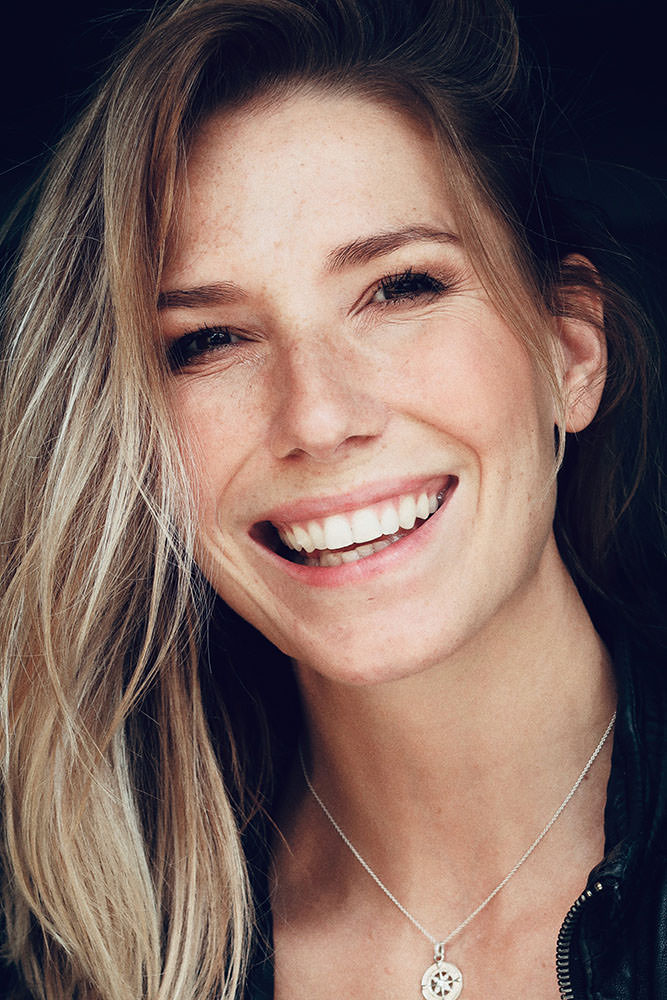 Model: Paulina 80081