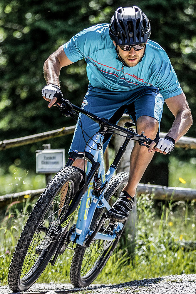 Model: Benedikt 58929