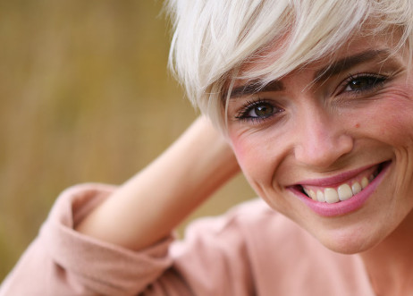 Model: Charleen 75048