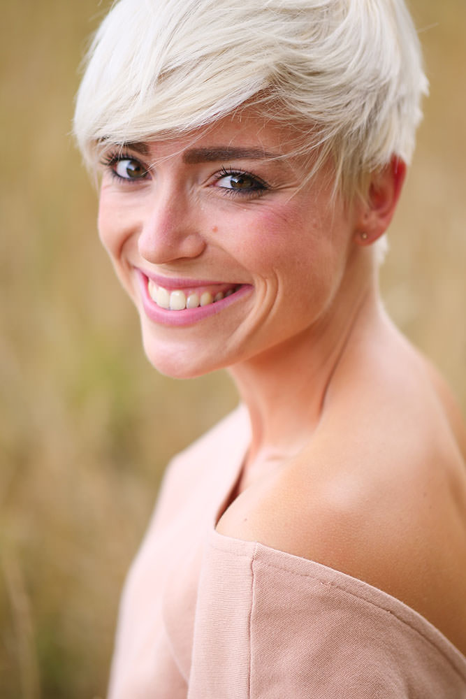 Model: Charleen 75052