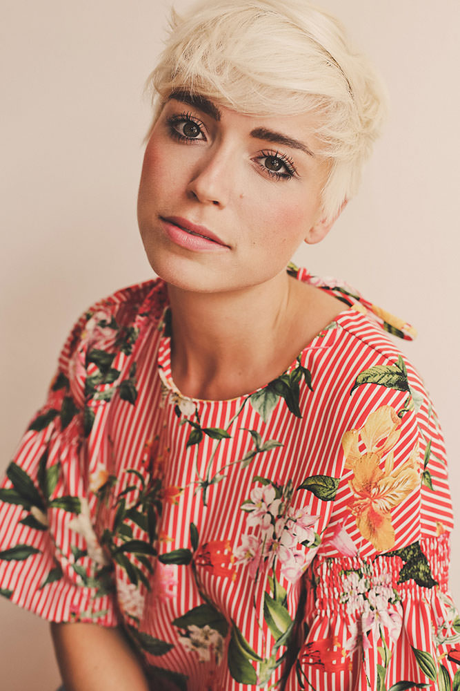 Model: Charleen 54313