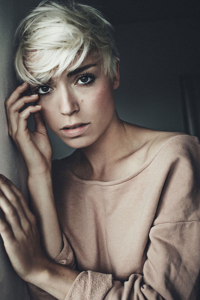 Model: Charleen 54341