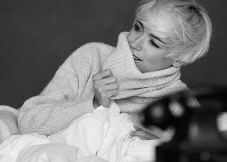 Model: Charleen 54354