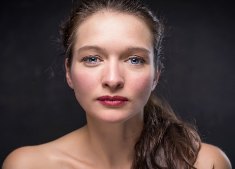 Model: Vivienne 61171