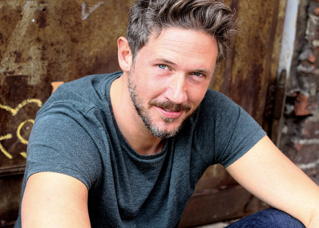 Model: Patrick 80284