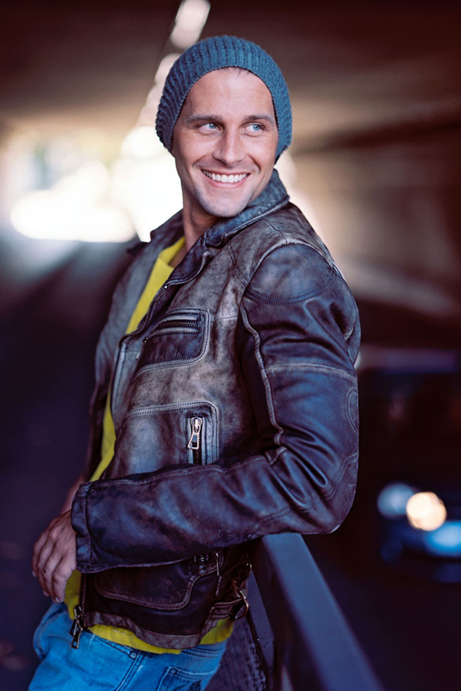 Model: Sebastian 10207