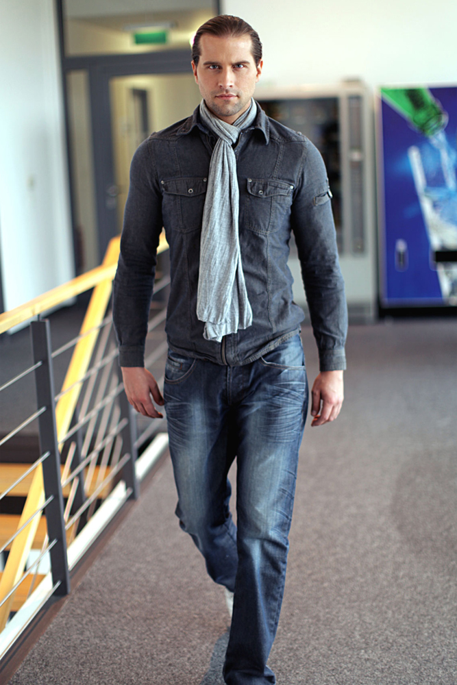 Model: Sebastian 10433