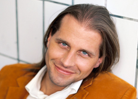 Model: Sebastian 10483