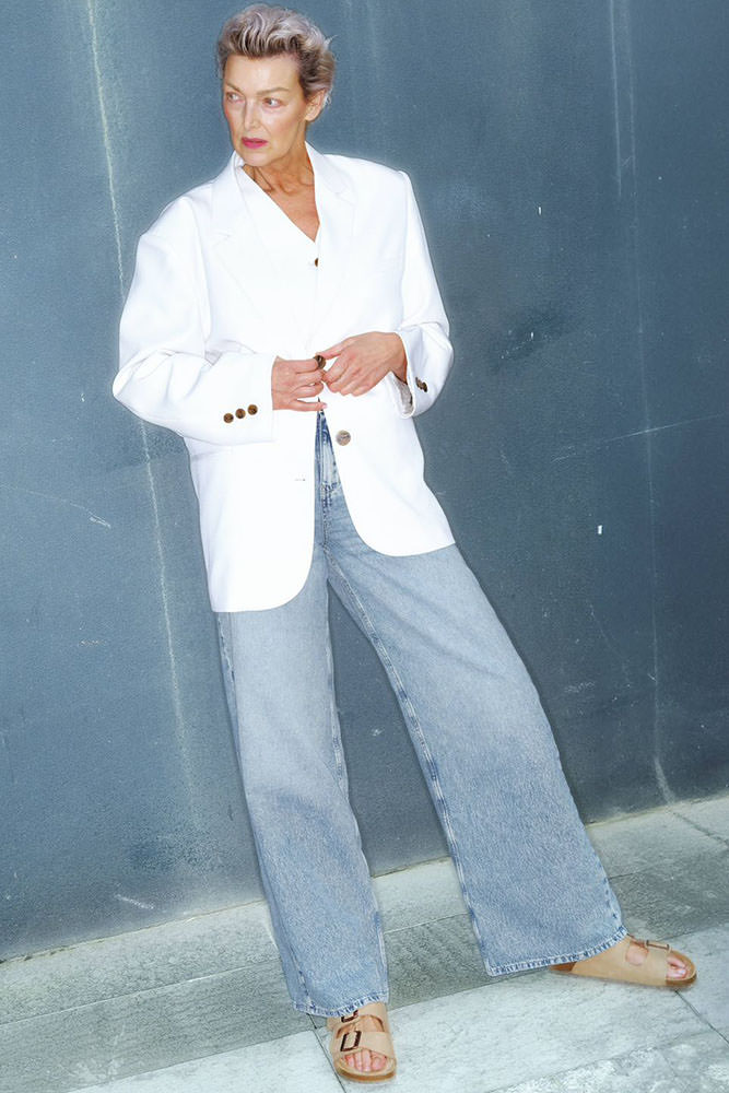 Model: Michaela 113520