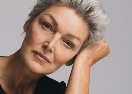 Model: Michaela 113527