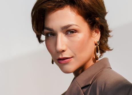 Model: Antonia 111122