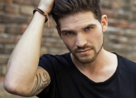 Model: Sebastian 60487