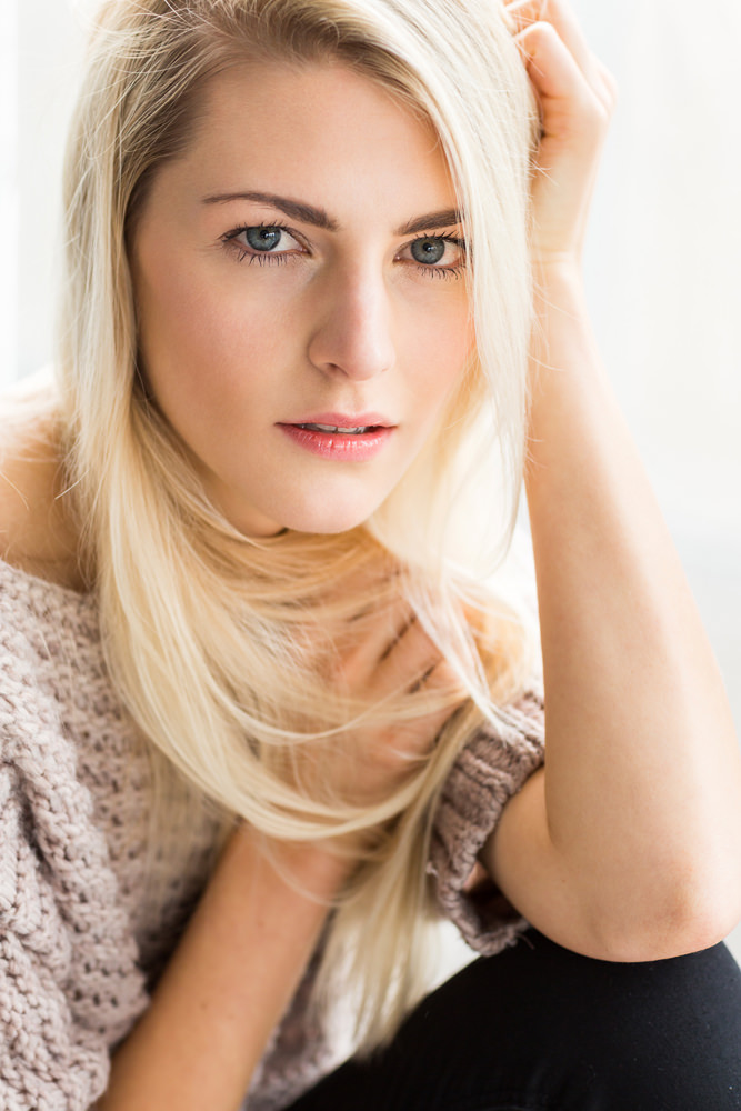 Model: Deborah 46937