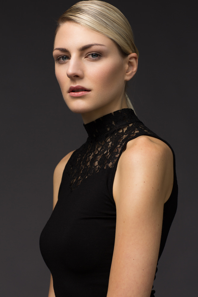 Model: Deborah 46943