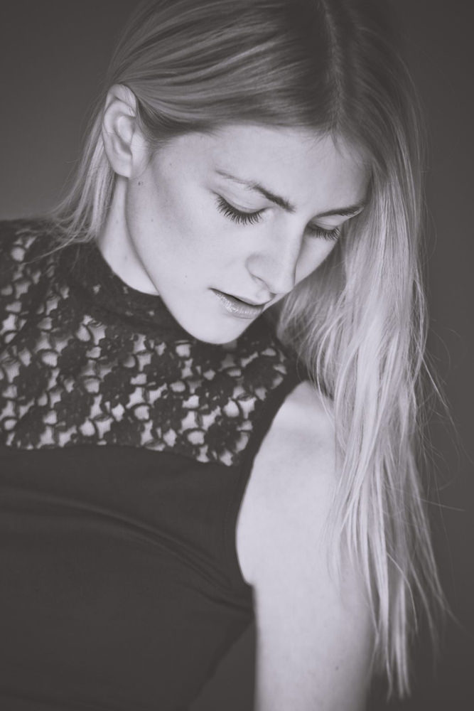 Model: Deborah 46949