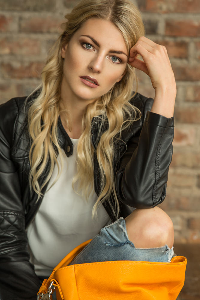 Model: Deborah 46964