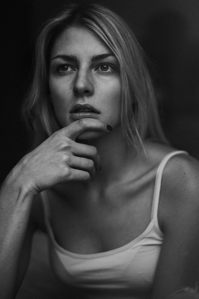 Model: Deborah 48011