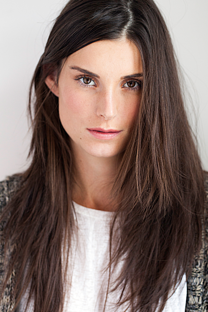 Model: Laura 14348